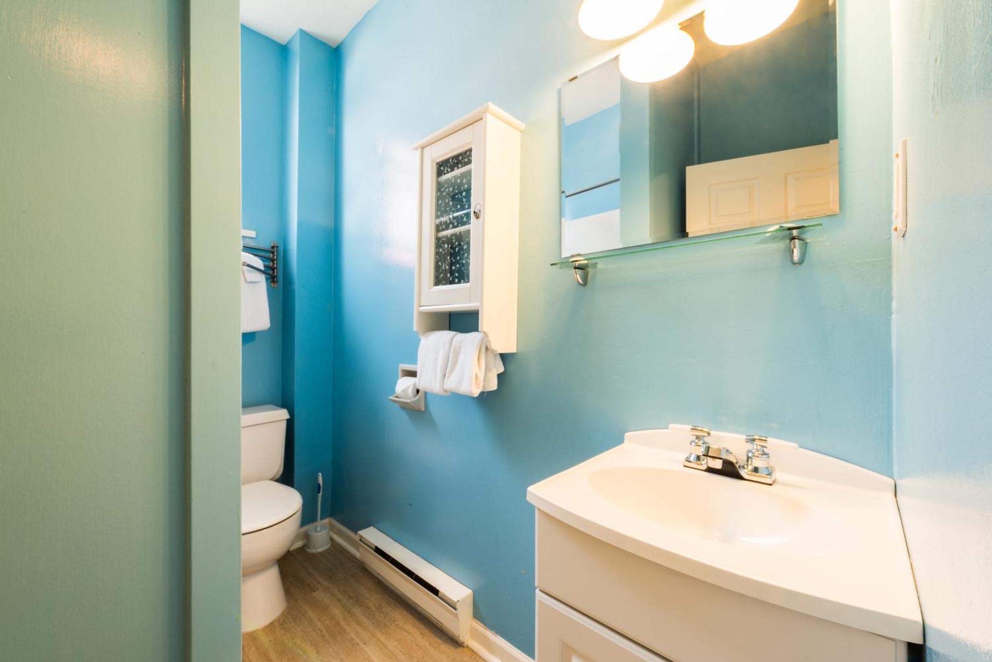 Ocean Island Garden Suites Victoria Pokoj fotografie